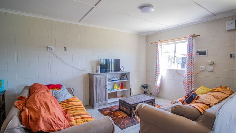 3 Bedroom Property for Sale in Hooikraal Western Cape